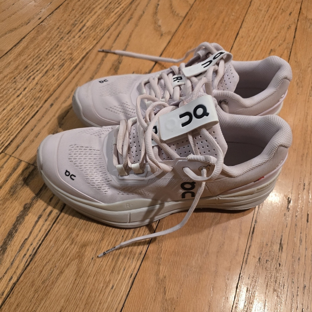 On Running Women's Sneakers in Light Pink